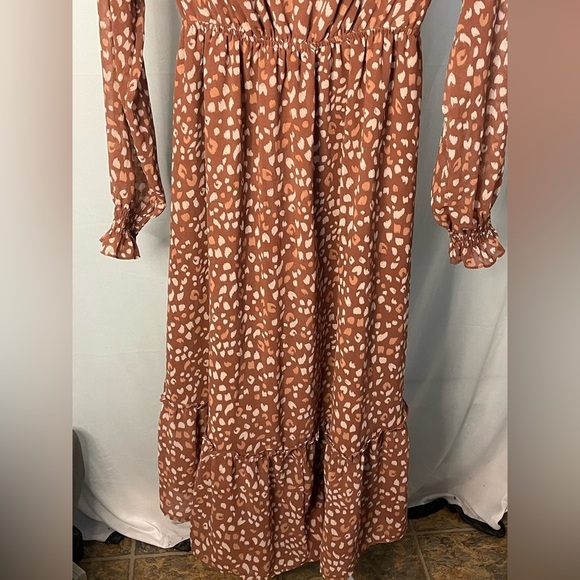 Isabel maternity long sleeved Brown Patterned Dress size XS - Picture 2 of 7
